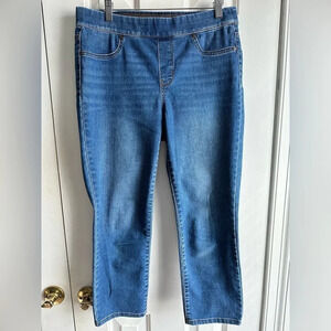 New Directions tummy slimming cropped jeans.  Size 6